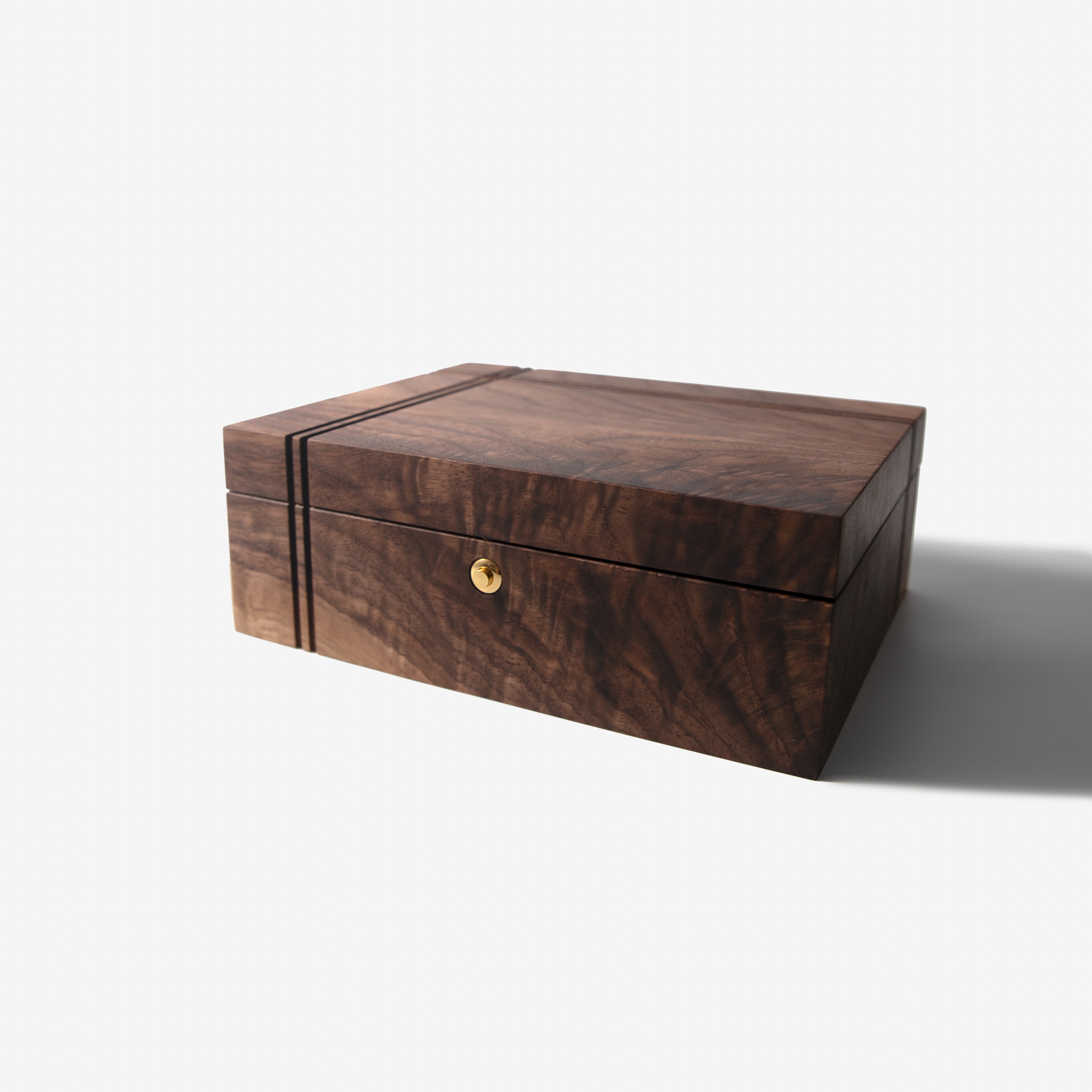 Maple Box with Black Wood store Insert