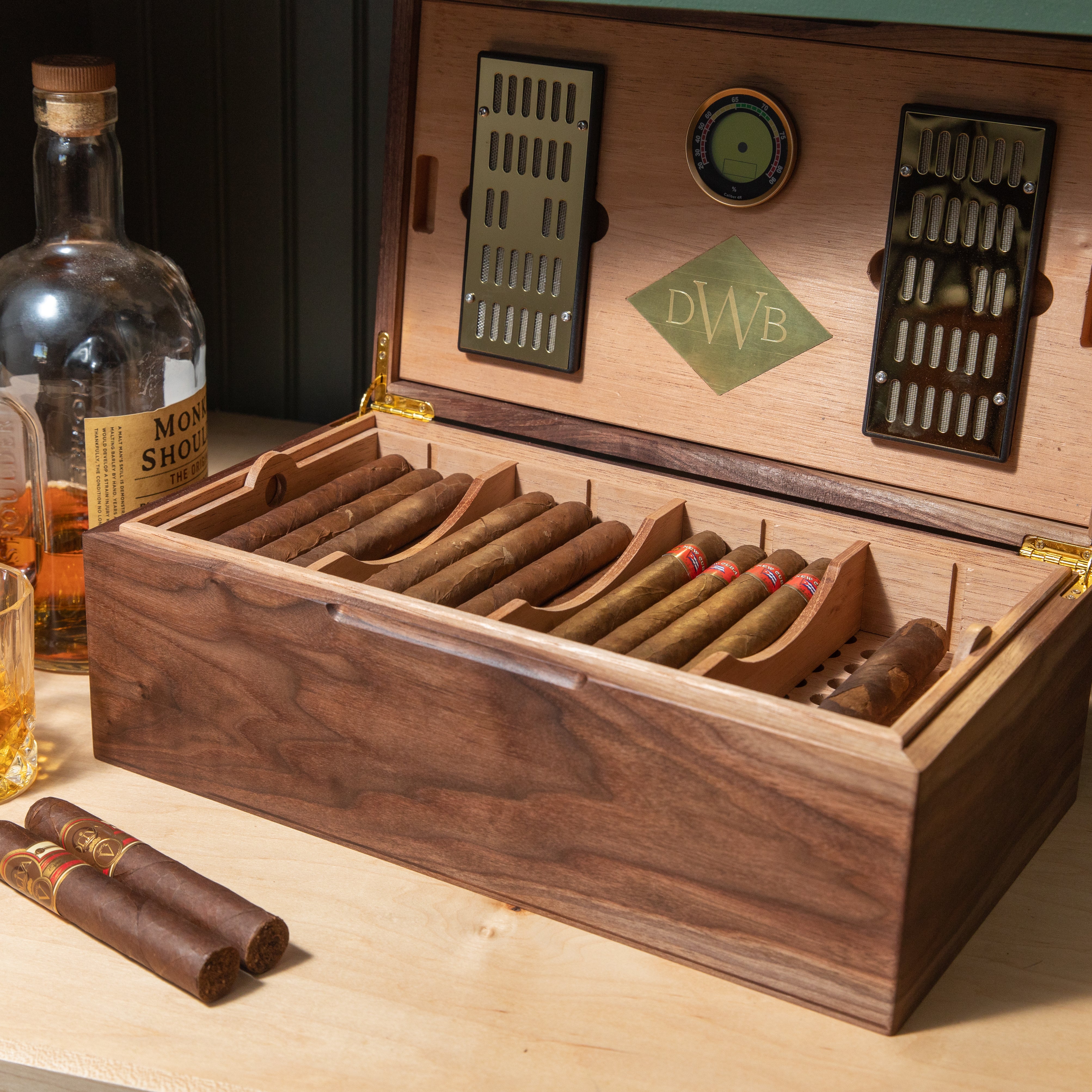 Black Walnut Humidor with Spanish Cedar Lining 80 Churchills